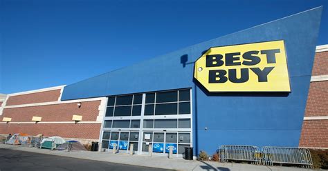 Burbank, CA 91502. . What time does the best buy open
